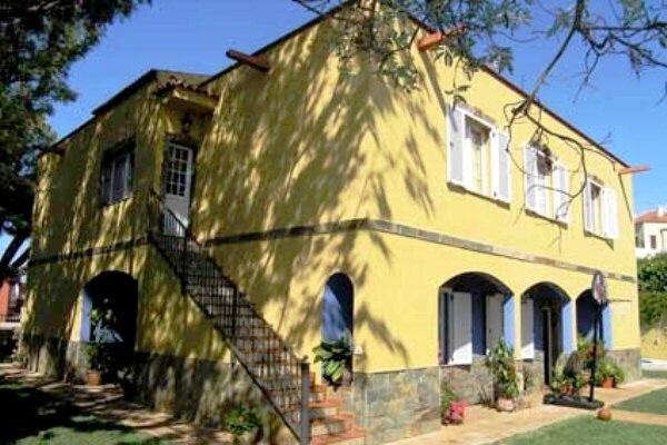 Finca mit Weingärten, Obst- und Gemüsegarten