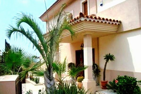 Villa in Torviscas