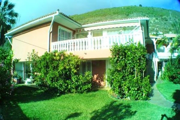 Villa in Las Cuevas-La Orotava