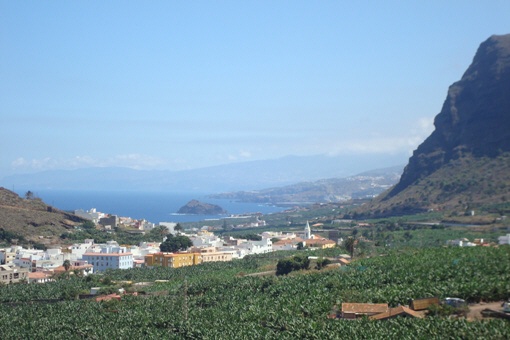 Erhabener Blick auf Los Silos, Roque de Garachico und die Nordküste