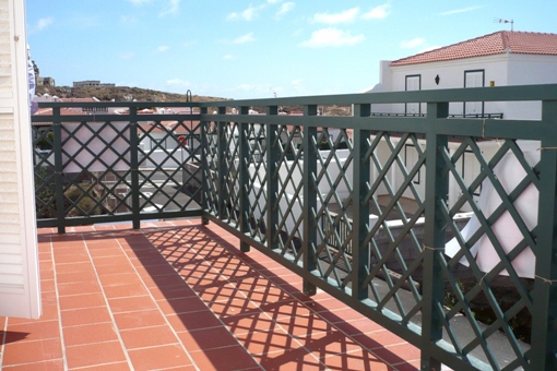 Breiter Balkon