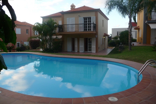 Haus in La Quinta-Santa Úrsula
