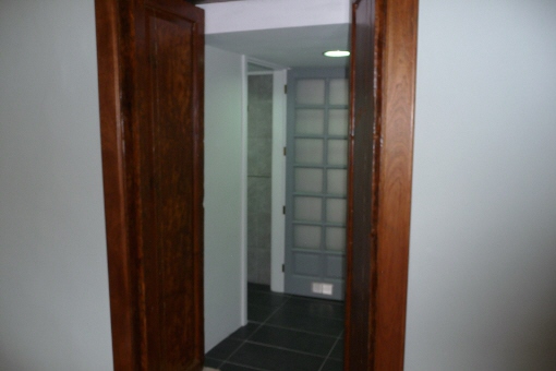 Hinterer Raum mit Toilette