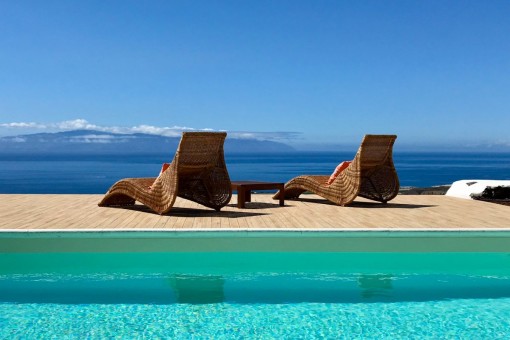 Exklusive Finca mit Pool und herrlichem Blick in Playa San Juan
