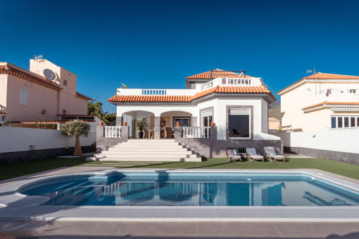Fantastische Villa mit privatem Garten und Schwimmbad in der privilegierten Gegend von El Madroñal.