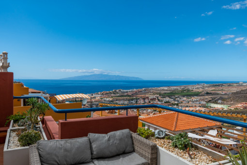 Schöne Wohnung mit großer Terrasse und Meerblick in der prestigeträchtigen Gegend von Costa Adeje